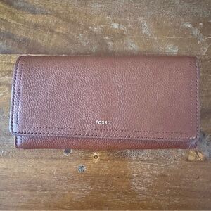 Fossil Brown Leather Wallet Classic‎ Design